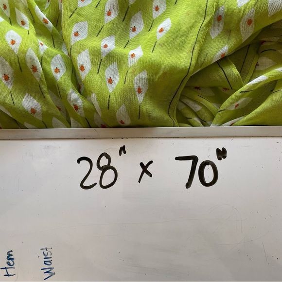 Vintage Vera Lady Bug Leaf Lime Green Long Scarf Lightweight Weave Sz 28” x 70” - Picture 6 of 6